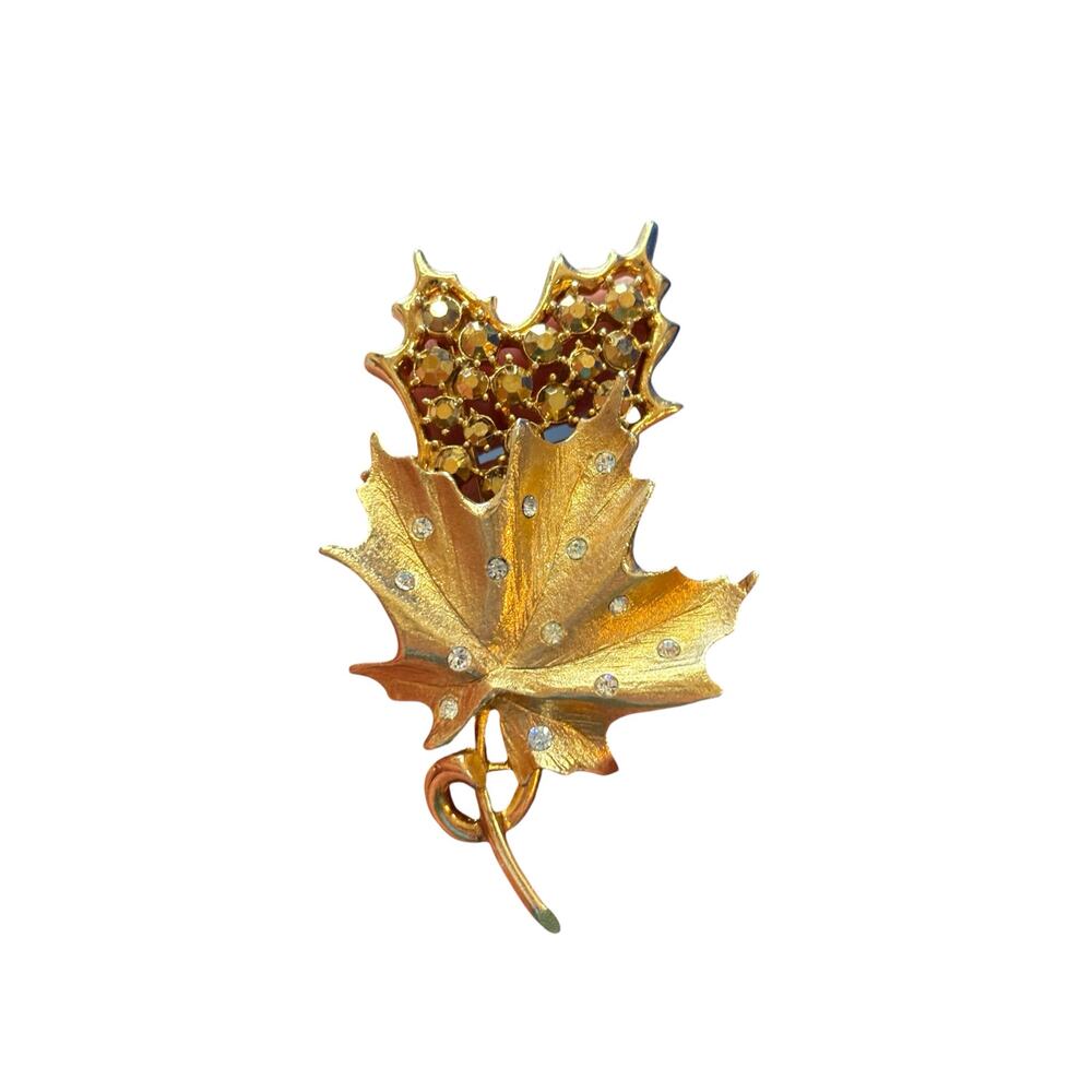 Vintage Sarah Coventry Maple Leaf Brooch Gold Tone Rhinestone Autumn 60/70s